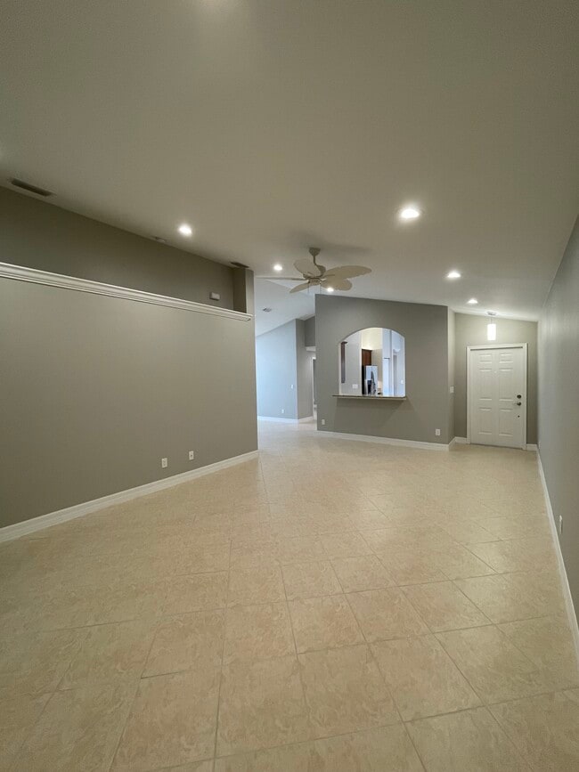 Building Photo - 1583 Windamere Ln