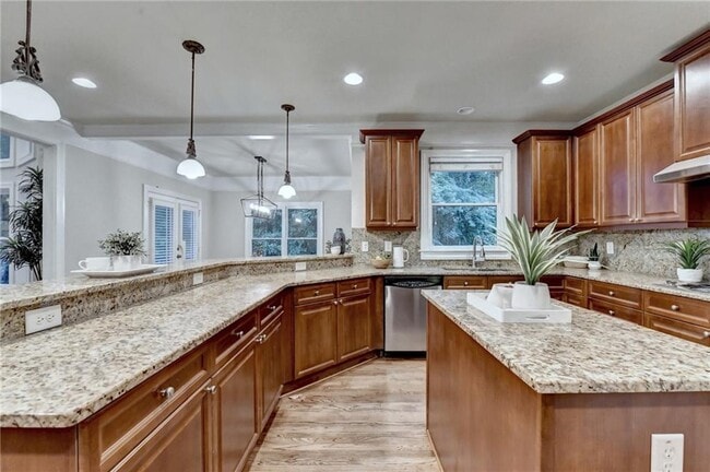 Building Photo - 9848 Talisman Dr