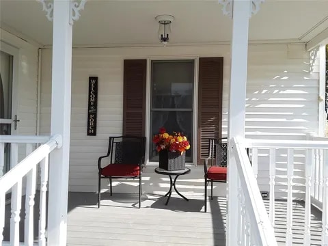 Building Photo - 322 Chestnut St