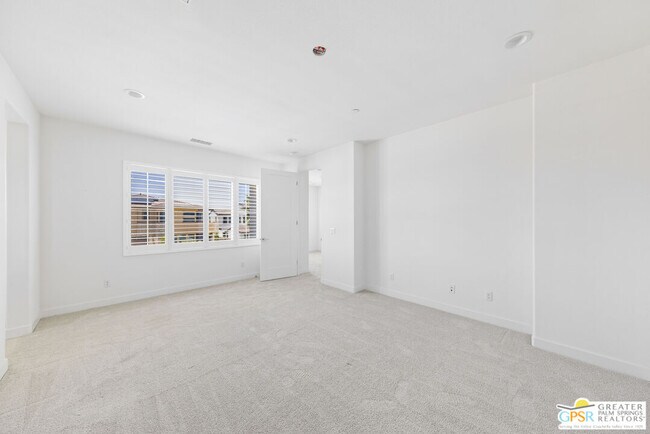 Building Photo - 35935 Hinksey St