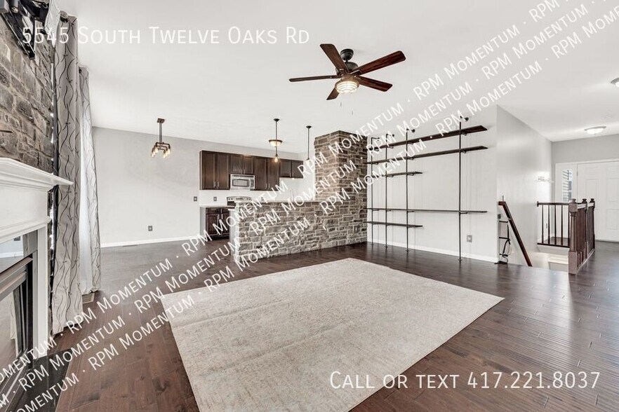 Building Photo - 5545 S Twelve Oaks Rd