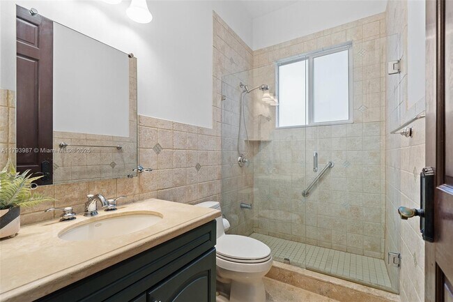 Building Photo - 9400 SW 93rd Ct