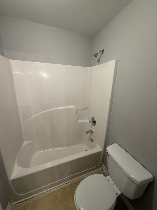 Building Photo - 1434