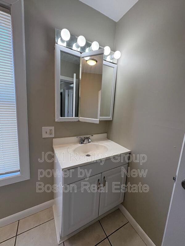 Building Photo - 40 Hurd St