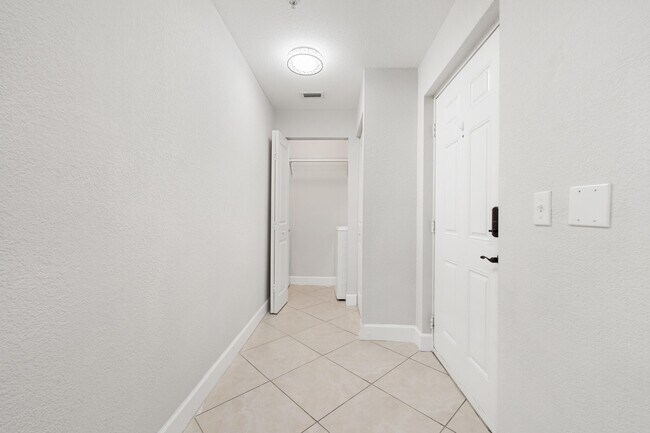 Building Photo - 1690 Renaissance Commons Blvd