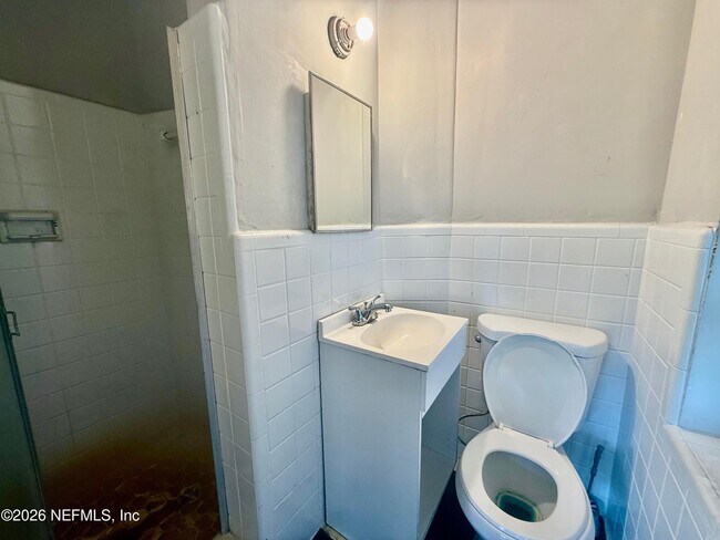 Building Photo - 6006 Catoma St