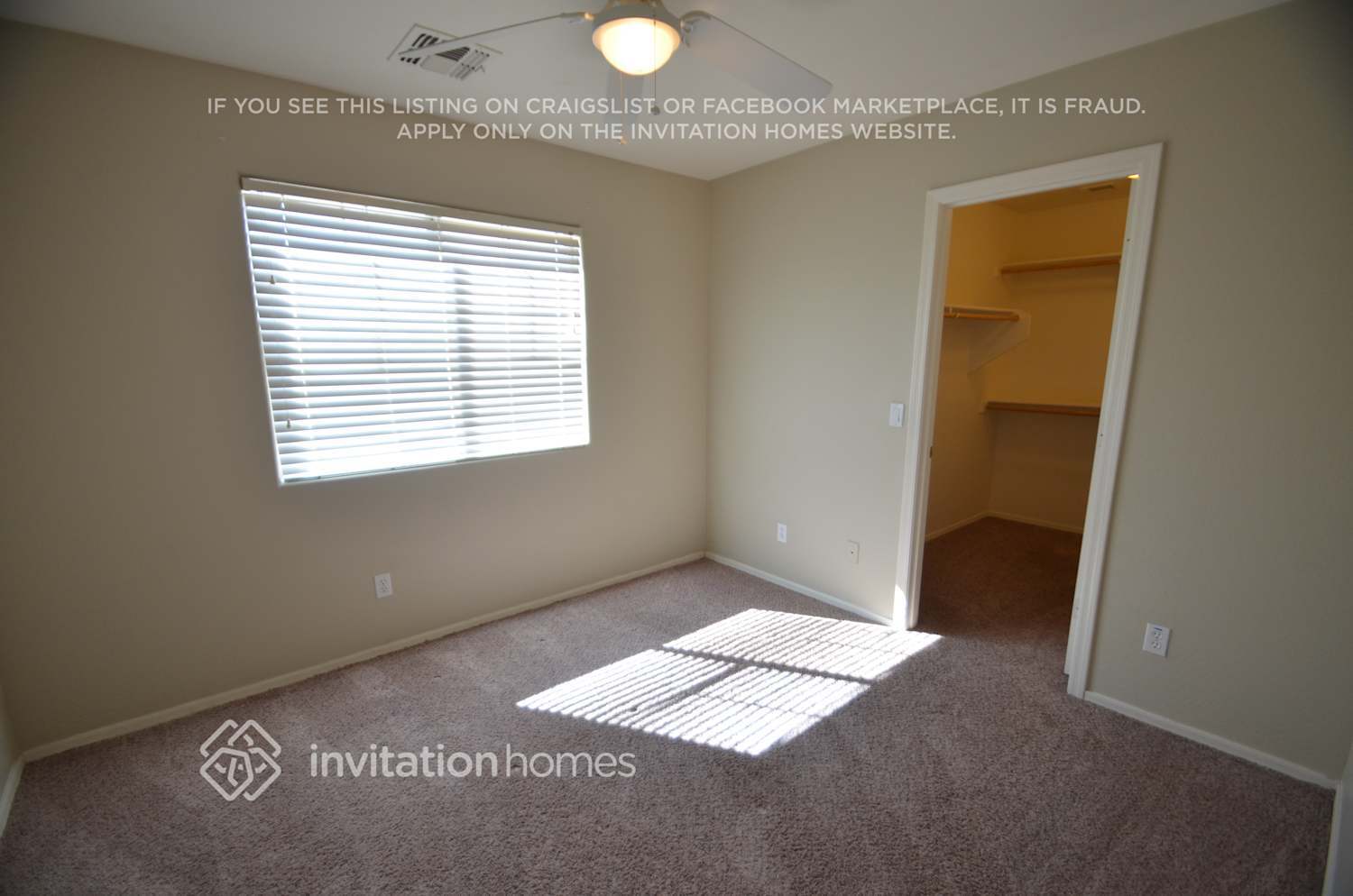 Building Photo - 8323 S 48th Ln