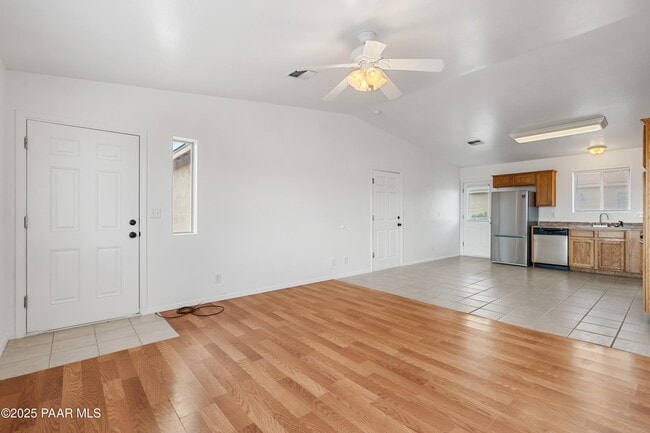Building Photo - 24351 N Diamond Head Ave