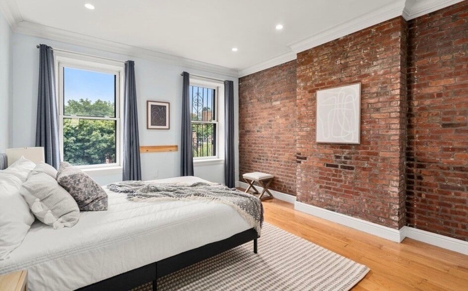 Building Photo - 82 Berkeley St