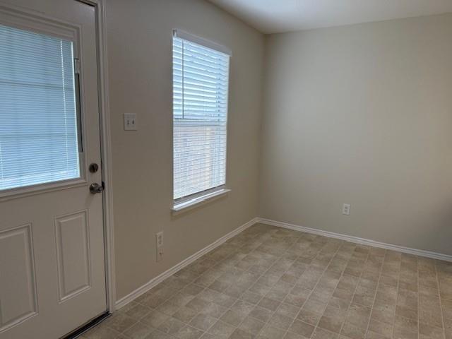 Building Photo - 8319 Radial Ct