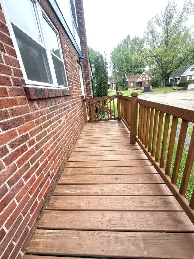 Building Photo - 1131 Wilmont Ct
