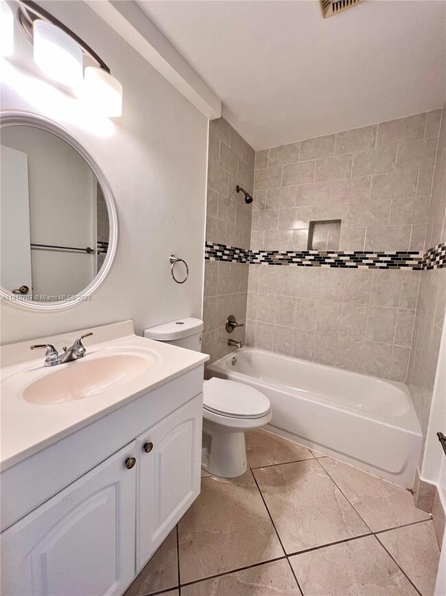 Building Photo - 9554 Biscayne Park Ct