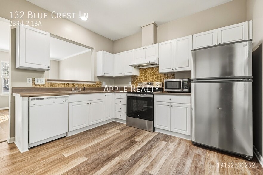 Building Photo - 132 Blue Crest Ln