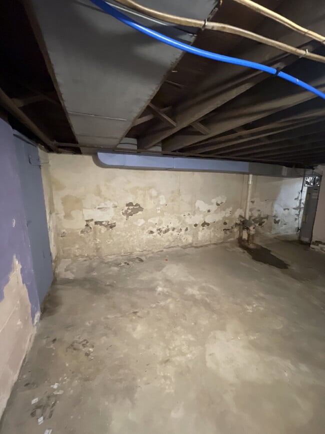 Building Photo - 618 Penn Ave