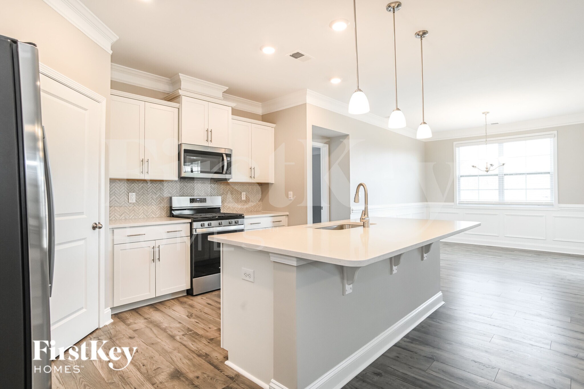 Building Photo - 126 Ari Ave