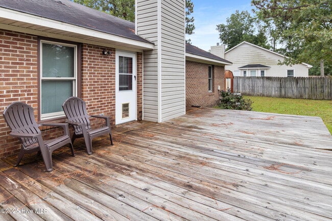 Building Photo - 7313 Pebblebrook Dr