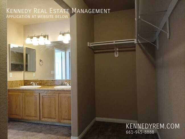 Building Photo - 461 West Avenue K-