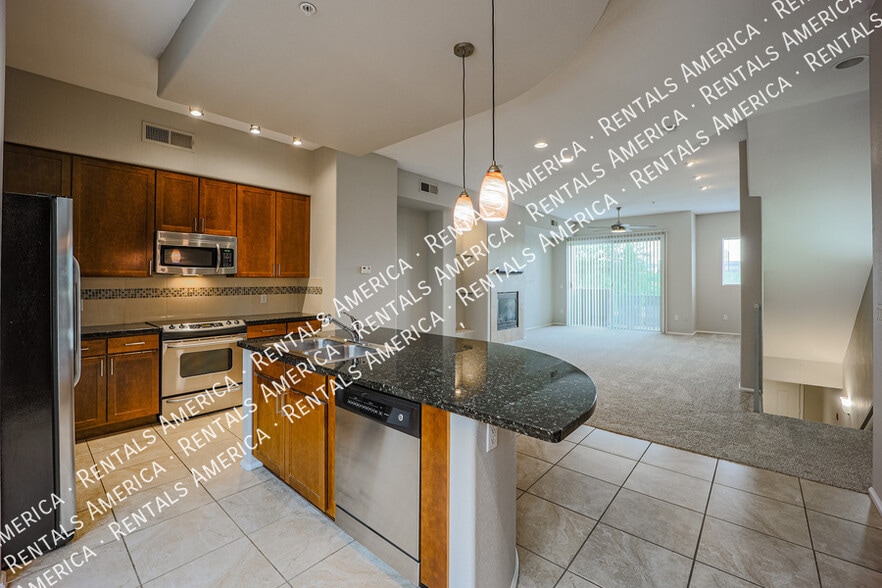 Building Photo - 6745 N 93RD Ave