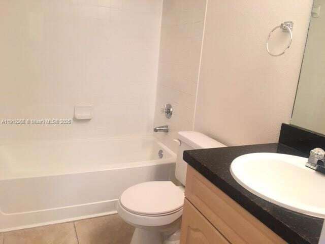 Building Photo - 9925 Nob Hill Pl