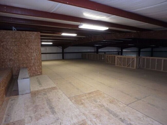 Building Photo - 1620 Co Rd 409