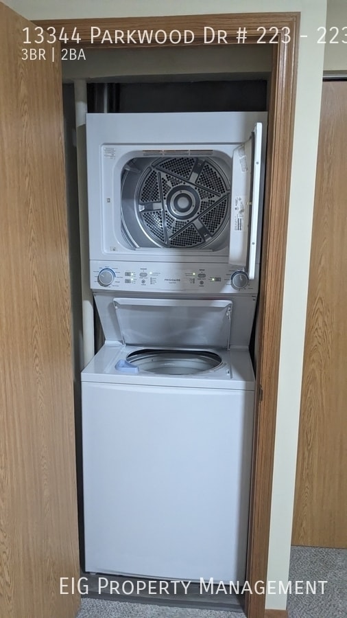 Building Photo - 13344 Parkwood Dr