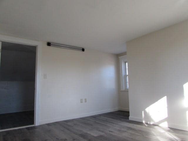 Building Photo - 21 Forest Ave