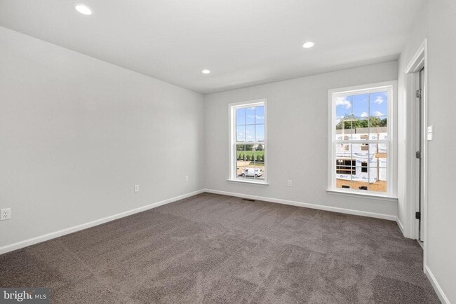 Building Photo - 3091 Herr St