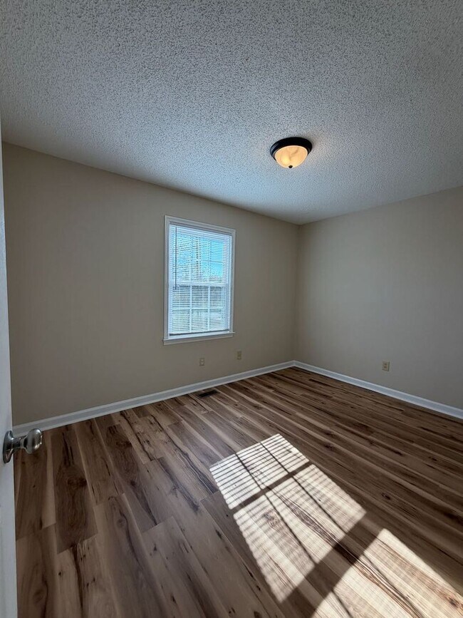 Building Photo - 235 Boles Rd