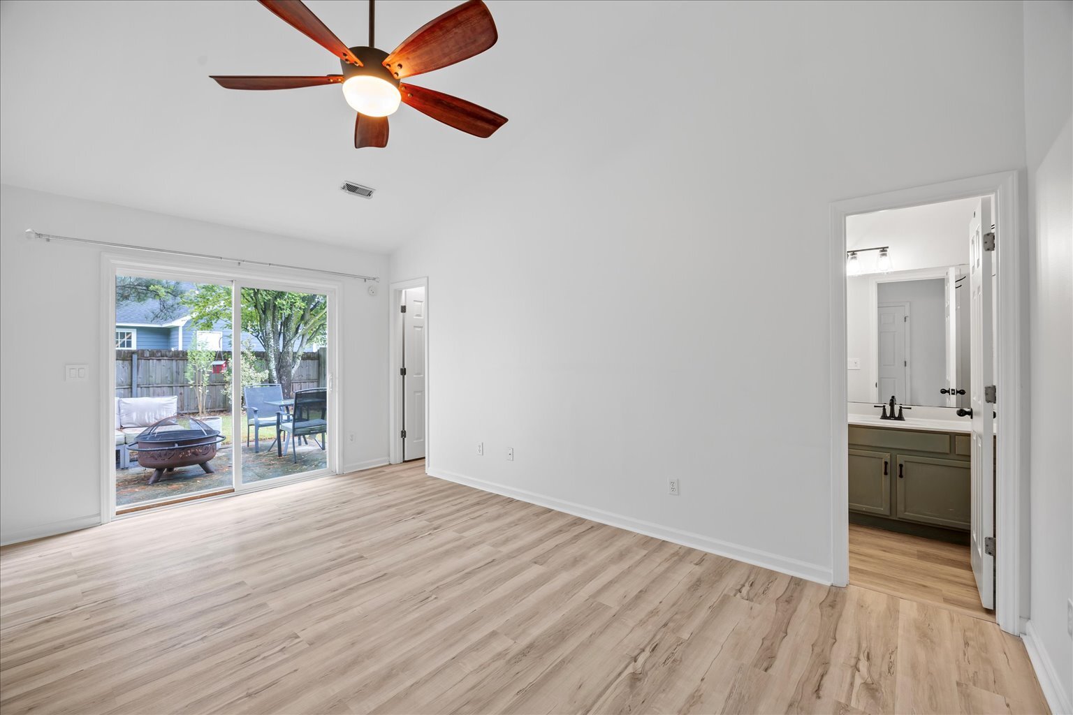Primary Suite - 2204 Loblolly Ct