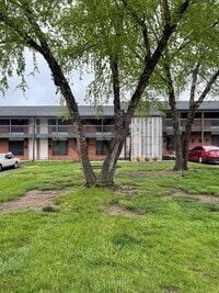 Building Photo - 6009 Barton Ave