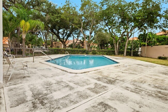 Building Photo - 11840 SW 80th St