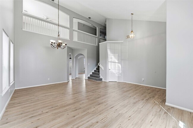 Building Photo - 3310 Bremerton Falls Dr