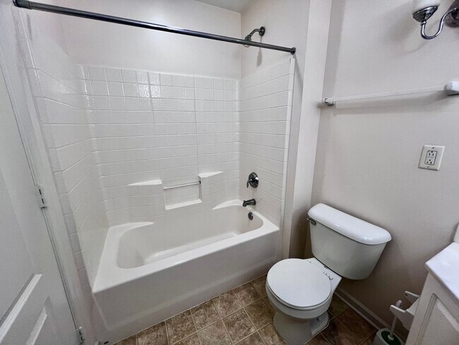Building Photo - Beautifully Remodeled Corner Condo with Dual Primary Suites in The Villas at Bellamy