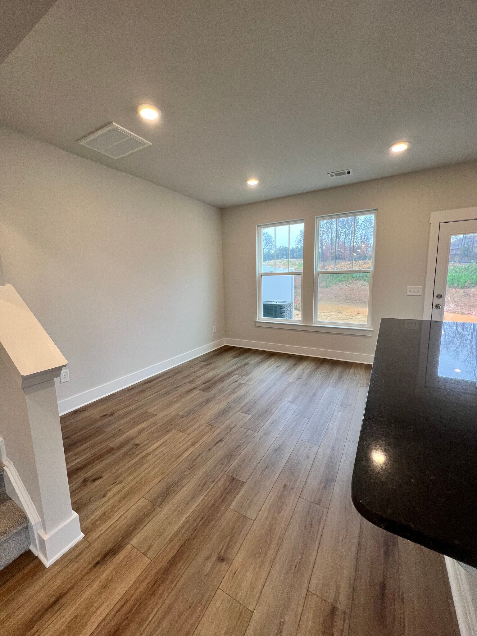 Dinette Area - 1397 Maplesmith Way