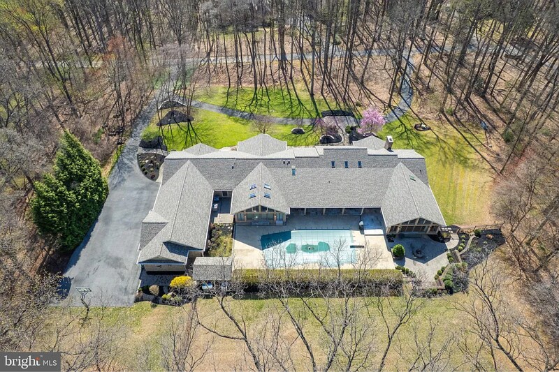 Building Photo - 4233 Buckskin Wood Dr
