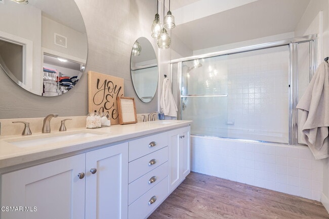 Building Photo - 264 Ridgeton Ln