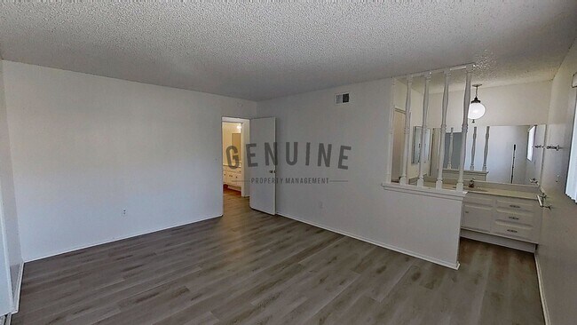 Building Photo - 17344 San Luis St