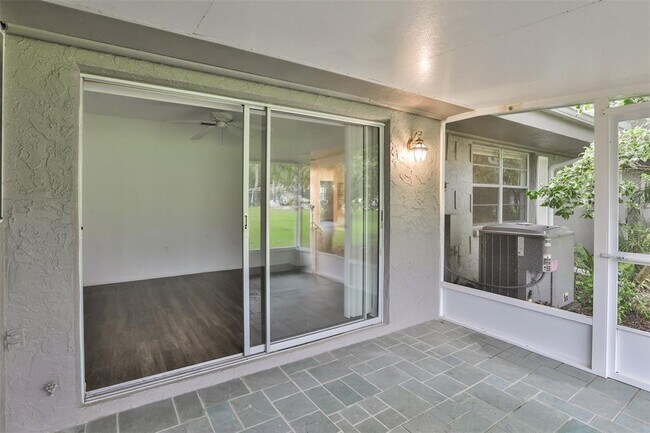 Building Photo - 720 Palmer Ln