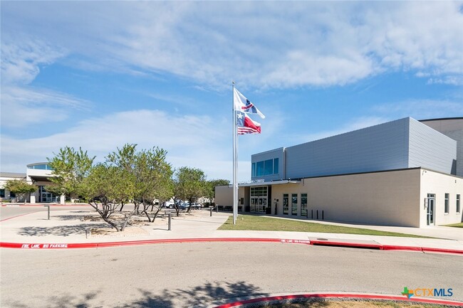 Building Photo - 1500 Bacon Ranch Rd