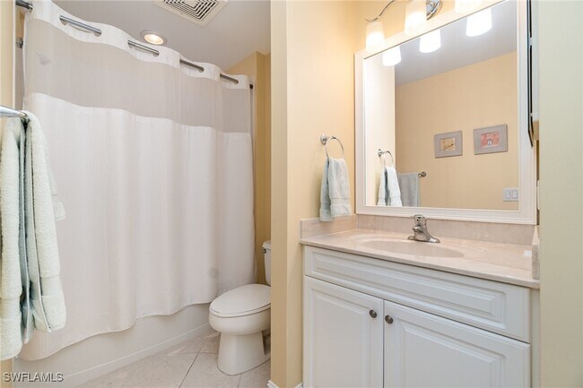Building Photo - 10520 Amiata Way
