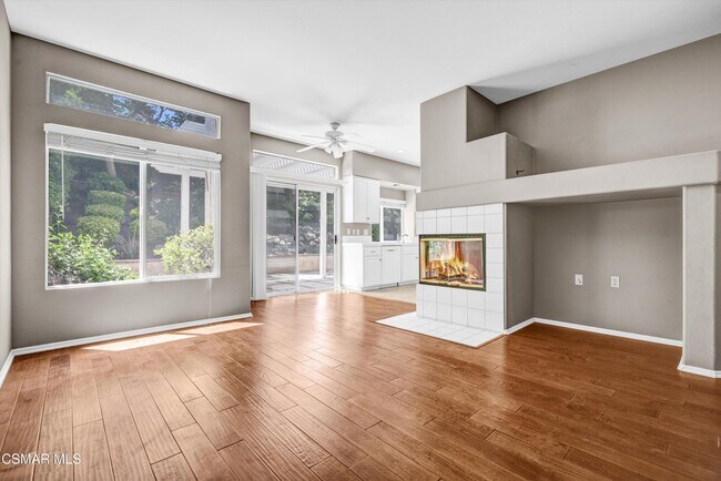 Building Photo - 4759 Rhapsody Dr