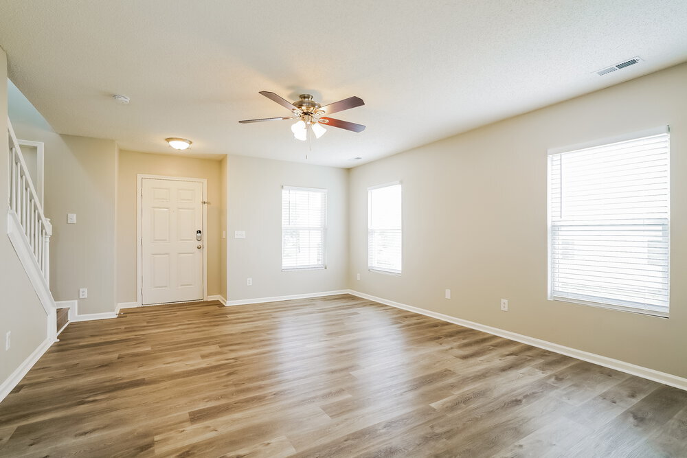 Building Photo - 3752 Tryon Ridge Dr