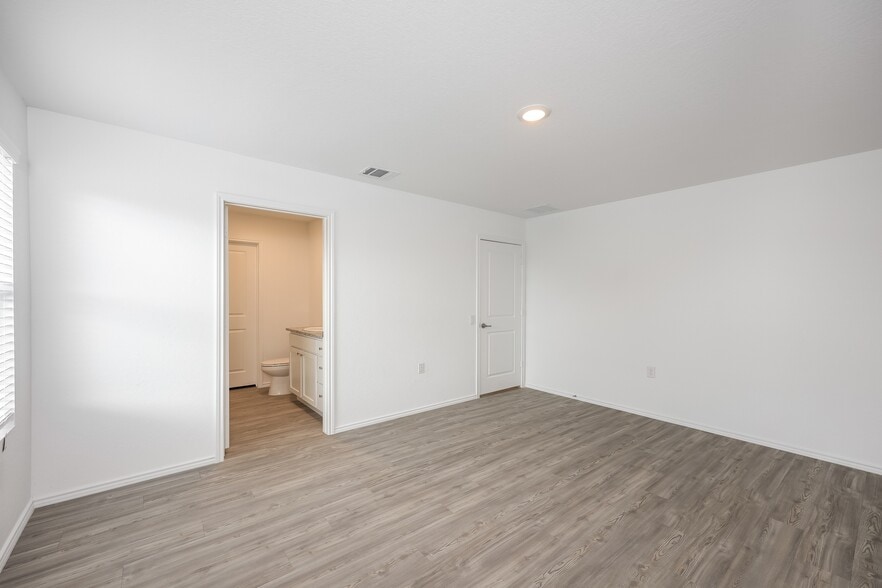 Building Photo - 4515 Emma Way