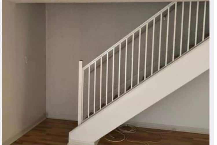Stairs - 8017 Hibiscus Dr