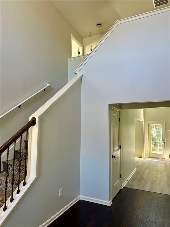 Building Photo - 712 Pinnacle Dr.