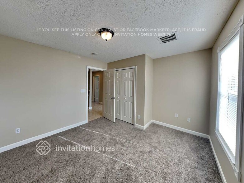 Building Photo - 13104 Fernway Rd