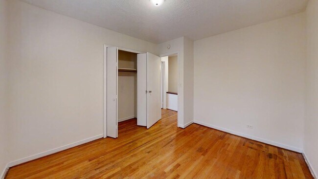 Building Photo - 1107 River Ct