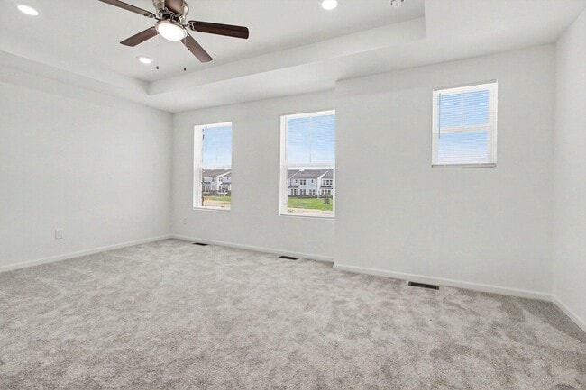 Building Photo - 5660 Corgi Dr