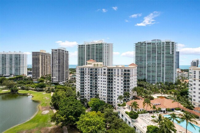 Building Photo - 20000 E Country Club Dr
