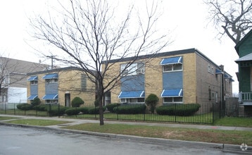 Building Photo - 6618 S Wabash